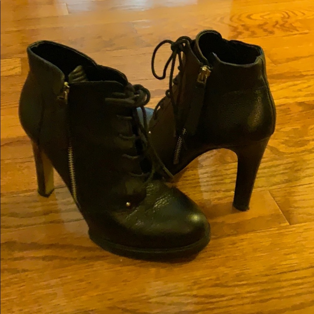 Black booties with zipper
